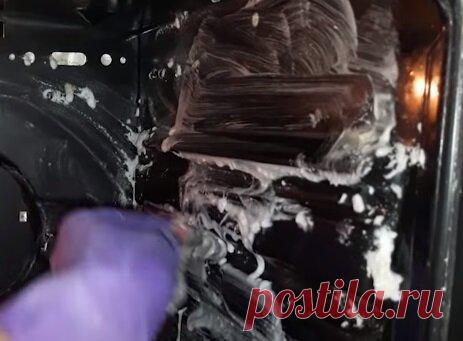 Простейший трюк для чистки духовки, очищает даже от многолетнего нагара и жира, эффект стопроцентный | Советы по дому