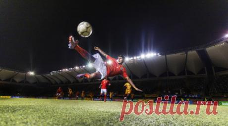 УЕФА и КОНМЕБОЛ согласовали проведение матча сборных России и Парагвая. Генеральный секретарь Парагвайской футбольной ассоциации Луис Канонникофф заявил, что Союз европейских футбольных ассоциаций (УЕФА) и Южноамериканская конфедерация футбола (КОНМЕБОЛ) согласовали проведение товарищеского матча со сборной России. Читать далее