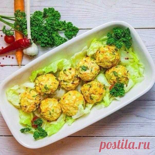 Диетический ужин: куриные шарики с овощами / Любимая Азия