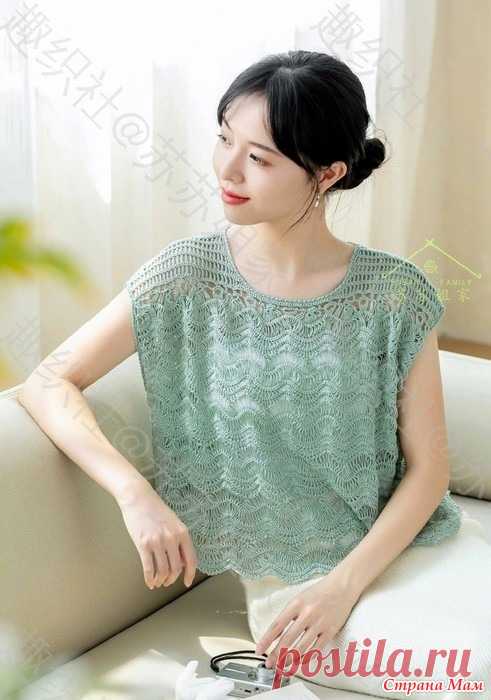 Нежная кофточка двумя узорами.