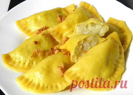 Солнечные вареники с картошкой и сыром