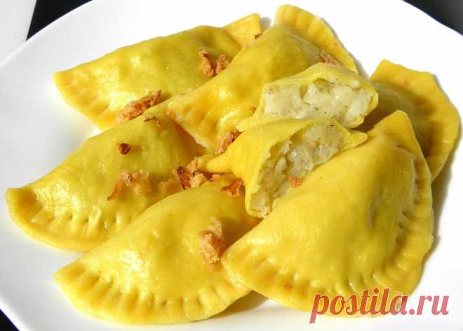Солнечные вареники с картошкой и сыром
