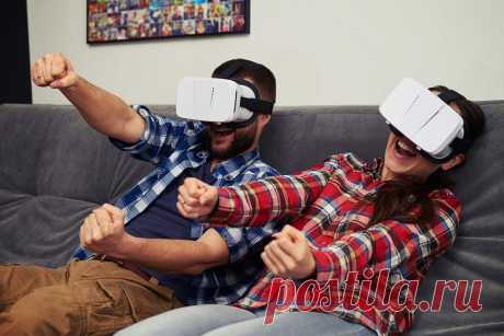 VR очки Apple в 2018 году: характеристики, фото, для виртуальной реальности Человечество издревле находится в поиске относительно доступного способа разнообразить свою жизнь. С развитием информационных систем и по мере совершенство