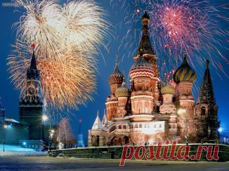 Самые красивые храмы России — изящество архитектуры в камне и дереве