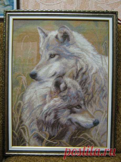 На охоте.Работа выполнена крестиком.