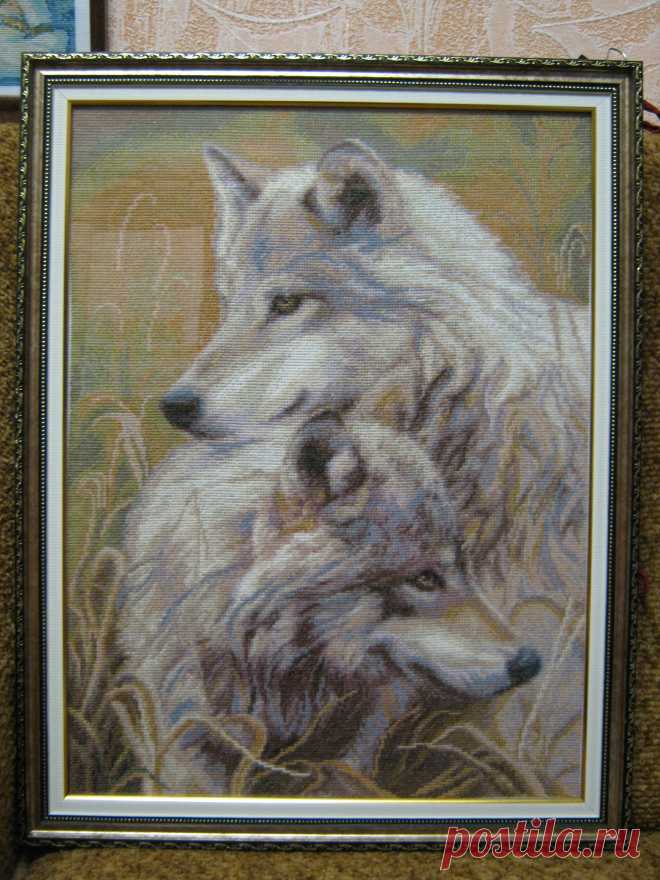 На охоте.Работа выполнена крестиком.