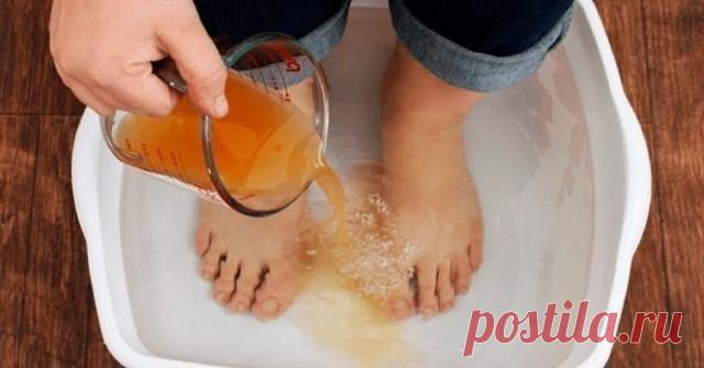 3амочите ноги в уксусе один раз в неделю — и удивитесь, как многие недуги просто пропадут!