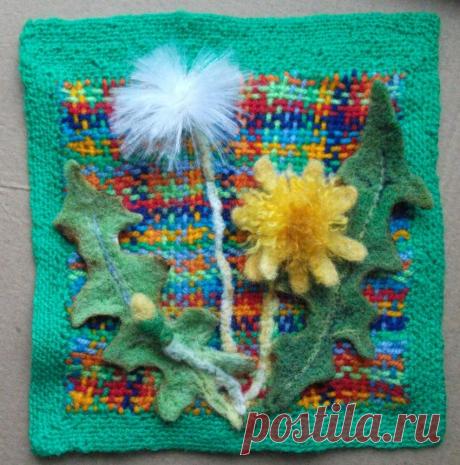 Декоративный карман. Одуванчик. Выполнен в комбинированной технике, с использованием шерсти, полушерсти; тонкий, легкий (для шерсти), подойдет для оформления изделия из ткани шерстяной плотной, драпа тонкого, вельвета, трикотажного плотного полотна и др. не очень тонких материалов. Размер: ширина (высота) 14,5см., дл. 15,5см. Можно аккуратно стирать, одуванчик после стирки не сбросит пушинки, а снова распушится.