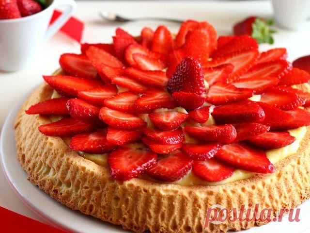 Клубничный пирог: рецепт нежного клубничного вдохновения - tochka.net