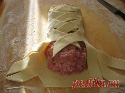 Как приготовить мясной рулет в тесте по-домашнему - рецепт, ингридиенты и фотографии