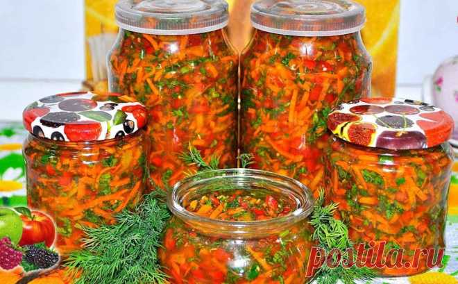 4 рецепта заправок для супов - вкусный суп будет готов за полчаса! Заправка для борщаИнгредиенты:-1,5 кг свеклы, -800 г моркови, -2 кг белокочанной капусты, -1 кг помидоров, -600 г репчатого лука, -300 мл воды, -500 мл растительного рафинированного масла, -100 мл 9% уксуса, -3 столовые ложки сахара, -2 столовые ложки соли, -перец горошек, -немного корня петрушки и лаврового листа для аромата. Приготовление:Овощи следует очистить. Морковь и свеклу ...