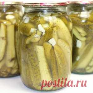 Огурцы в чесночном маринаде (заготовки, консервация)
