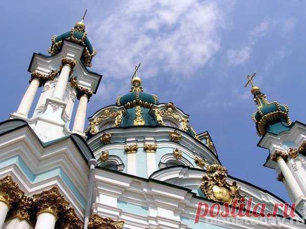 ЦЕРКОВНЫЕ ПРИМЕТЫ... 
Многим прихожанам православной церкви известны церковные приметы и суеверия, однако большинство неверно их трактует. Какие же каноны поведения в храме имеют под собой смысловую основу, а какие — нет?…