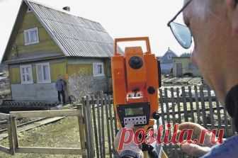 Как узнать, проводилось ли межевание дачного участка? 
С 1 января 2018 года, согласно закону N 447-ФЗ «О внесении изменений в Федеральный закон „О государственном кадастре недвижимости“», будет запрещено совершать любые сделки с земельными участками, све…