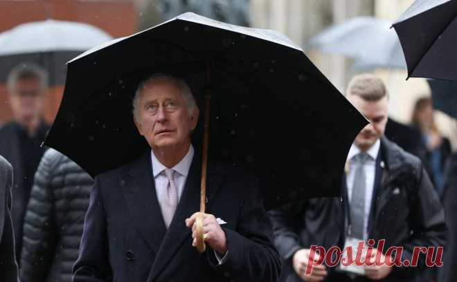 Daily Mail узнала о конфликте Карла III с церковью из-за коронации. Участие в коронации лидеров нехристианских конфессий должно быть ограничено лишь присутствием, но Карл III желает их более активного включения в церемонию. Он ранее говорил, что хотел бы называться защитником всех религий