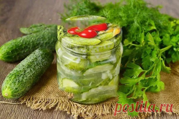 Салат из огурцов на зиму «Пальчики оближешь»