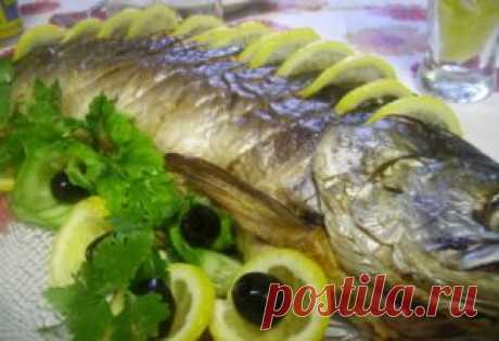 Фаршированная рыба целиком
