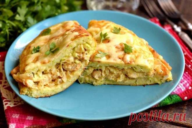 Съедается за секунды: необычный рецепт кабачка с мясом | Tasty Life Пульс Mail.ru Рецепт кабачковых лепешек с начинкой.