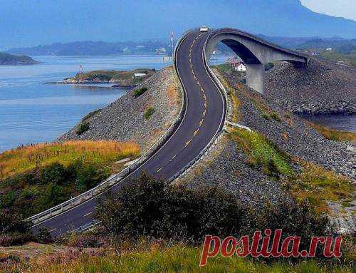 10 самых захватывающих автомобильных дорог в мире ( 11 фото ) . Тут забавно !!!