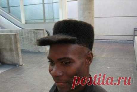 Сэкономил на фуражке