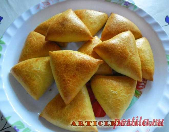 Самса на кефирном тесте с куриным мясом и картошкой - от этого она не стала менее вкусная...