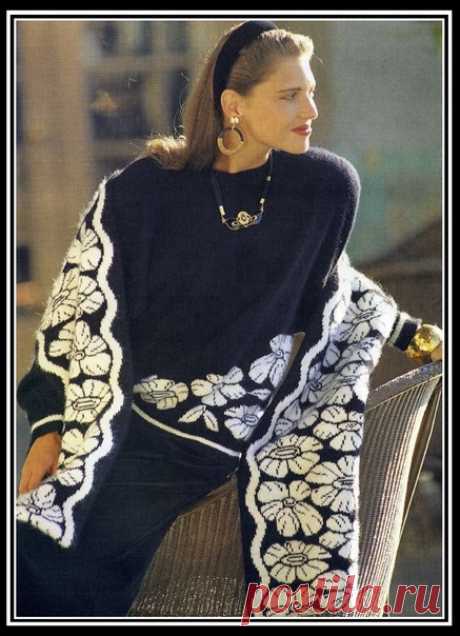 Палантин в черно-белой гамме с цветами
#knitting #вязание_спицами #интарсия #жаккард #шарфы_спицами