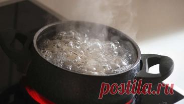 Вымогатели из ХМАО облили женщине руки кипятком ради 30 тысяч рублей. Троих жителей Лангепаса арестовали по обвинению в вымогательстве денежных средств у местных жителей, сообщает объединенная пресс-служба судов Югры. По версии следствия, в декабре 2025 года они, заранее сговорившись, организовали два ...