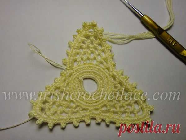 Присцилла - мотив Трилистник