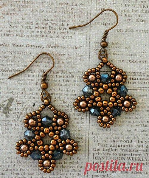 (11) Cheryl Hofe приколол(а) это к доске Beaded Earrings