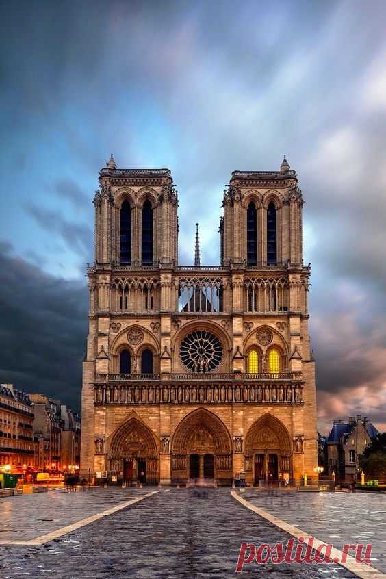 The Cathedral of Notre Dame   /  photozz-hub.blogspot.it   |   Pinterest