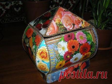 Кто  ещё   помнит   такие   шкатулки?