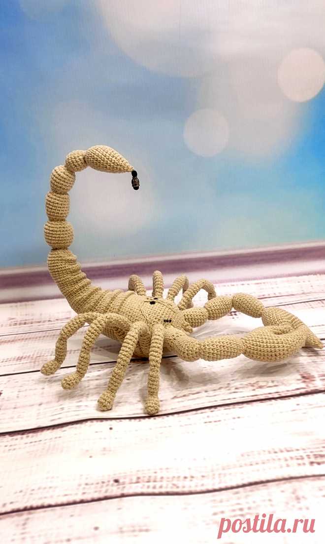 PDF Скорпион крючком. FREE crochet pattern; Аmigurumi toy patterns. Амигуруми схемы и описания на русском. Вязаные игрушки и поделки своими руками #amimore - большой скорпион на проволочном каркасе.