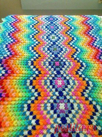 Схема для вязания яркого пледа зигзагами — DIYIdeas