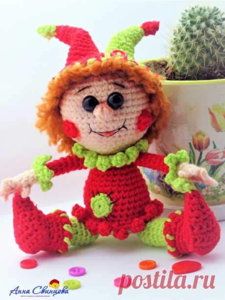 PDF Петрушка. FREE amigurumi crochet pattern. Бесплатный мастер-класс, схема и описание для вязания амигуруми крючком. Вяжем игрушки своими руками! Пупс, куколка, кукла, doll, puppet, puppe, marioneta, fantoche, poupée, lalka. #амигуруми #amigurumi #amigurumidoll #amigurumipattern #freepattern #freecrochetpatterns #crochetpattern #crochetdoll #crochettutorial #patternsforcrochet #вязание #вязаниекрючком #handmadedoll #рукоделие #ручнаяработа #pattern #tutorial #häkeln #amigurumis #dolls