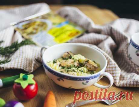Спиральки с семгой в сливочносырном соусе - рецепт приготовления с фото от Maggi.ru