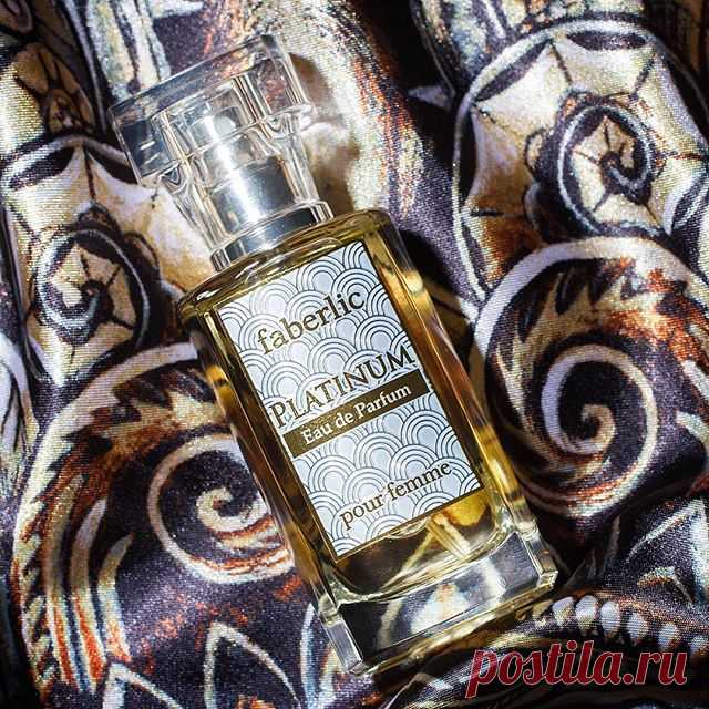 Звездный аромат высшей пробы! - Новинка 15 каталога Faberlic аромат Platinum представляет Рената Литвинова. Покупайте на сайте faberlic.com или у своего Консультанта 
#faberlic_aроматы #фаберлик #аромат #парфюм #faberlic_парфюм #platinum