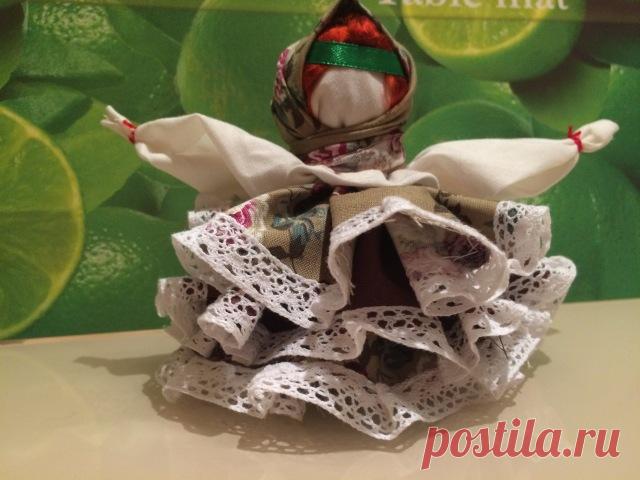 Обережные куклы. Куколка - колокольчик.