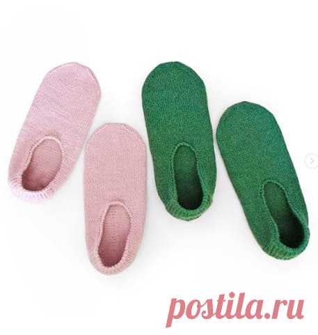 Следки спицами без швов. Бесплатный мастер-класс Несмотря на простоту вязания этих следков, оказалось довольно сложно уместить всю информацию в коротенькую статью, зато все подробно описано в бесплатном мастер-классе. Всем ровных петель!