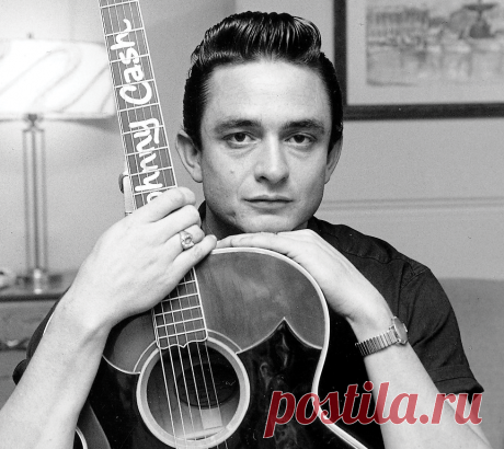 Джонни Кэш, 26 февраля, 1932
• 12 сентября 2003