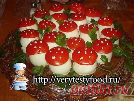 Новогодняя закуска «Мухоморы» | Рецепты для духовки