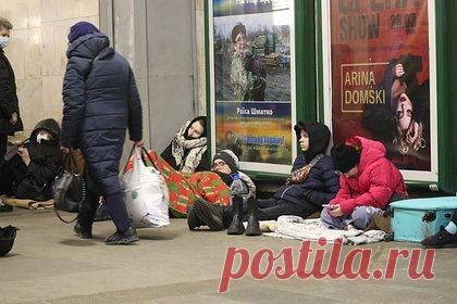 По всей Украине объявили воздушную тревогу. Воздушную тревогу объявили по всей территории Украины. Об этом свидетельствует онлайн-карта Министерства цифровой трансформации страны. Сирены заработали во всех областях Украины почти одновременно. Ранее глава МИД Украины Кулеба заявил, что Евросоюз начал рассматривать вопрос передачи истребителей F-16 Киеву.