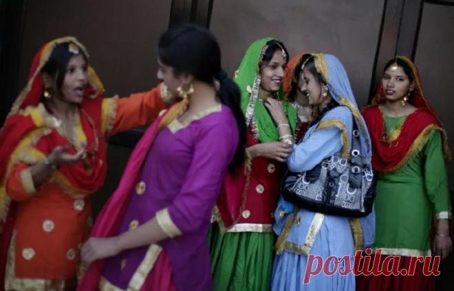 Чиновники индийского штата решили запретить джинсы 