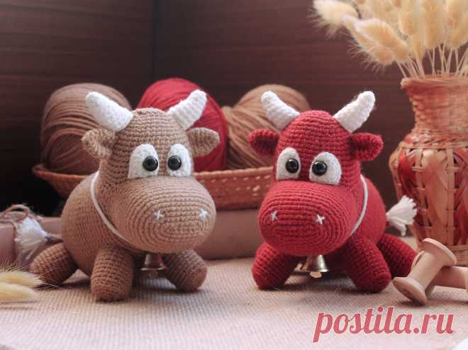 PDF Бычок Бычуня крючком. FREE crochet pattern; Аmigurumi animal patterns. Амигуруми схемы и описания на русском. Вязаные игрушки и поделки своими руками #amimore - бык, маленький бычок, корова, коровка, телёнок.