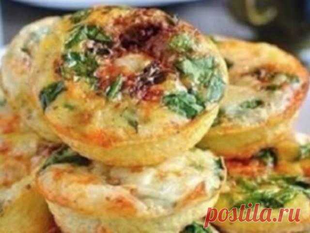 Вкуснятина за 15 минут: бесподобное блюдо! Глядя на оставшуюся горстку творога четырехдневной давности, вы испытываете желание тут же приготовить сырники. Но это далеко не последнее блюдо, в