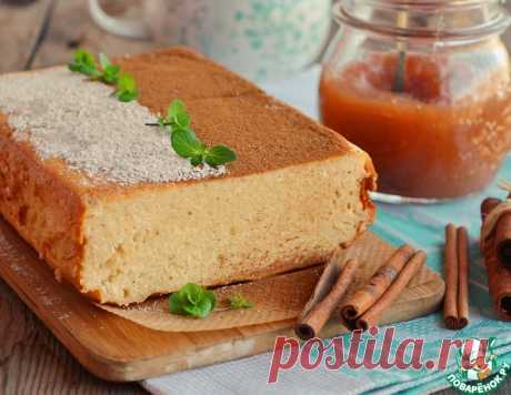 Творожная запеканка с повидлом и корицей