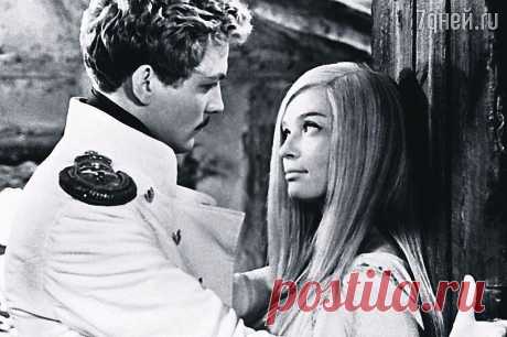 АЛЕКСАНДР ВАСИЛЬЕВ&amp;ДРУЗЬЯ
МАРИЯ СМИРНОВА