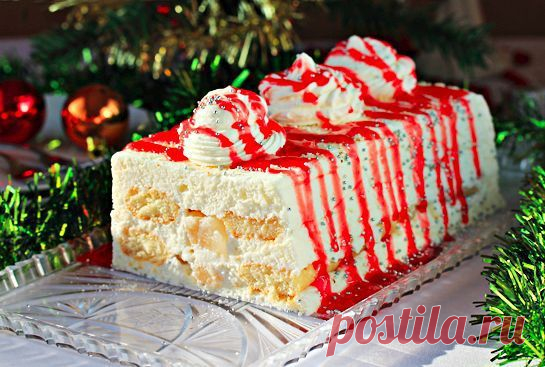 Замечательный сливочный десерт с фруктами (без выпечки).