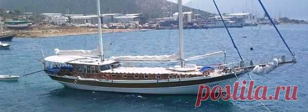 Бодрум. Турция, Ичмилер, Судоверфи и стоянки яхт