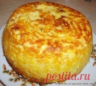 ВКУСНЕЙШАЯ и ИДЕАЛЬНАЯ, Воздушная запеканка с ТЫКВОЙ
Этот рецепт несет в себе мощный заряд ПОЗИТИВА!
Так что ваши близкие не останутся равнодушными.
Вы будете купаться в нежной неге ласки и благодарности от ваших самых близких людей!
Всем советую, девчонки!
Ингредиенты :
500 г тыквы 
200 г творога 
100 г манки 
250 мл молока 
150 г сахара 
3 яйца 
15 г сливочного масла 
50 г сметаны 
Тыкву чистим, нарезаем ломтиками, складываем в кастрюльку, заливаем подсоленной водой и варим минут 15