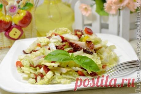 👌 Самый вкусный пикантный салат из пекинской капусты, рецепты с фото В нашем сегодняшнем меню очень сочный, неимоверно вкусный, слегка пикантный и удивительно ароматный салат из пекинской капусты, свежего болгарского перца, вяленых томатов и копчено...